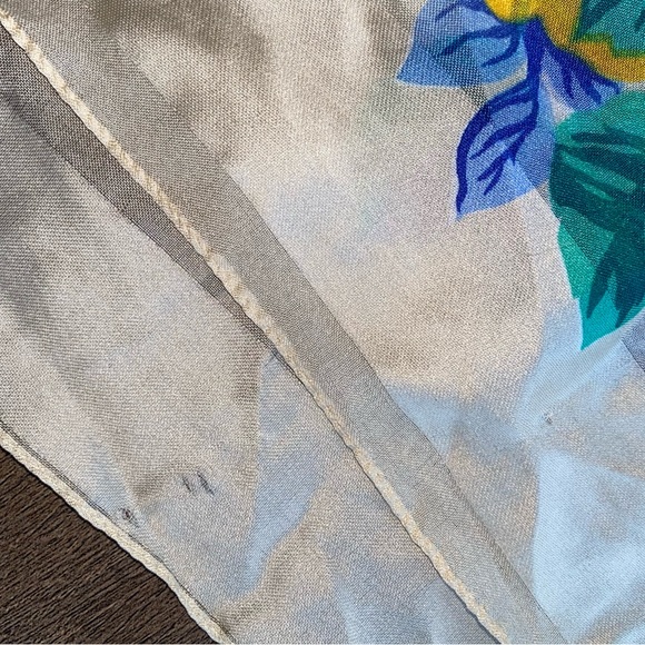 Silk Floral Scarf Made in Italy - Picture 8 of 15
